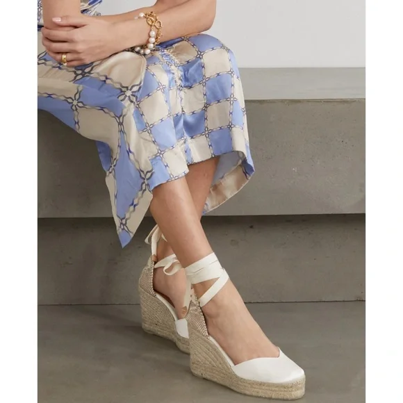 Castaner White Espadrille Wedges - Picture 3 of 6